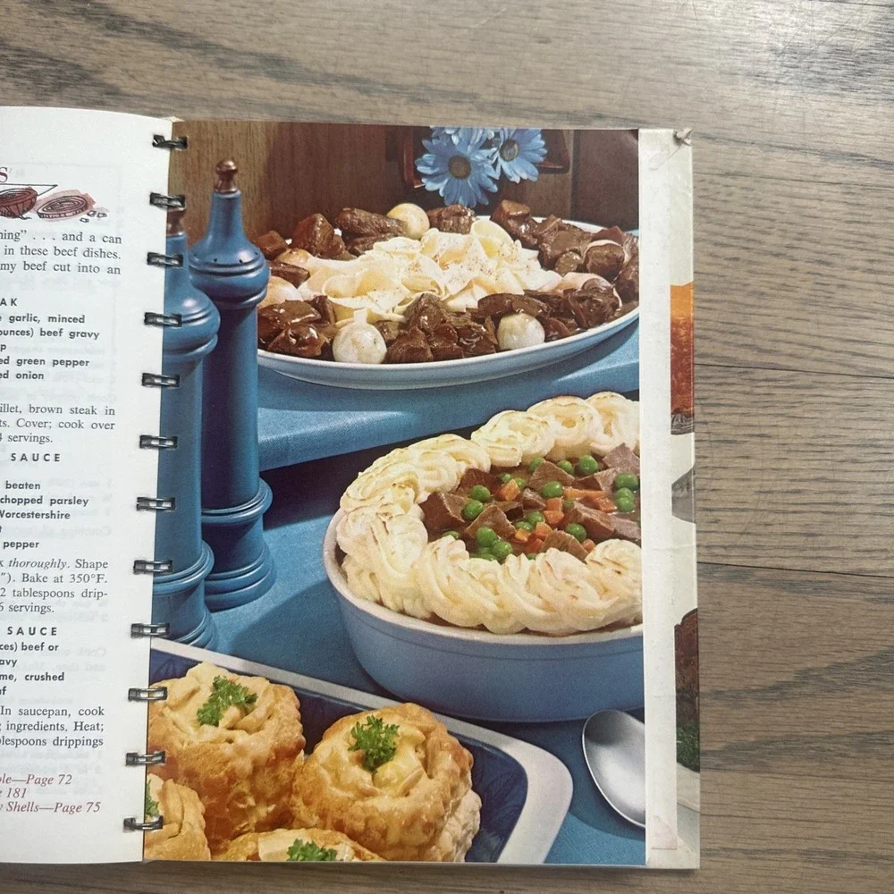 A Campbell Cookbook Easy Ways To Delicious 465‎ Meals Recipes 1967 RETRO VINTAGE